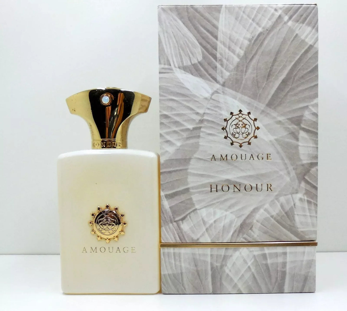 Amouage Honour Man Eau de Parfum bottle and box