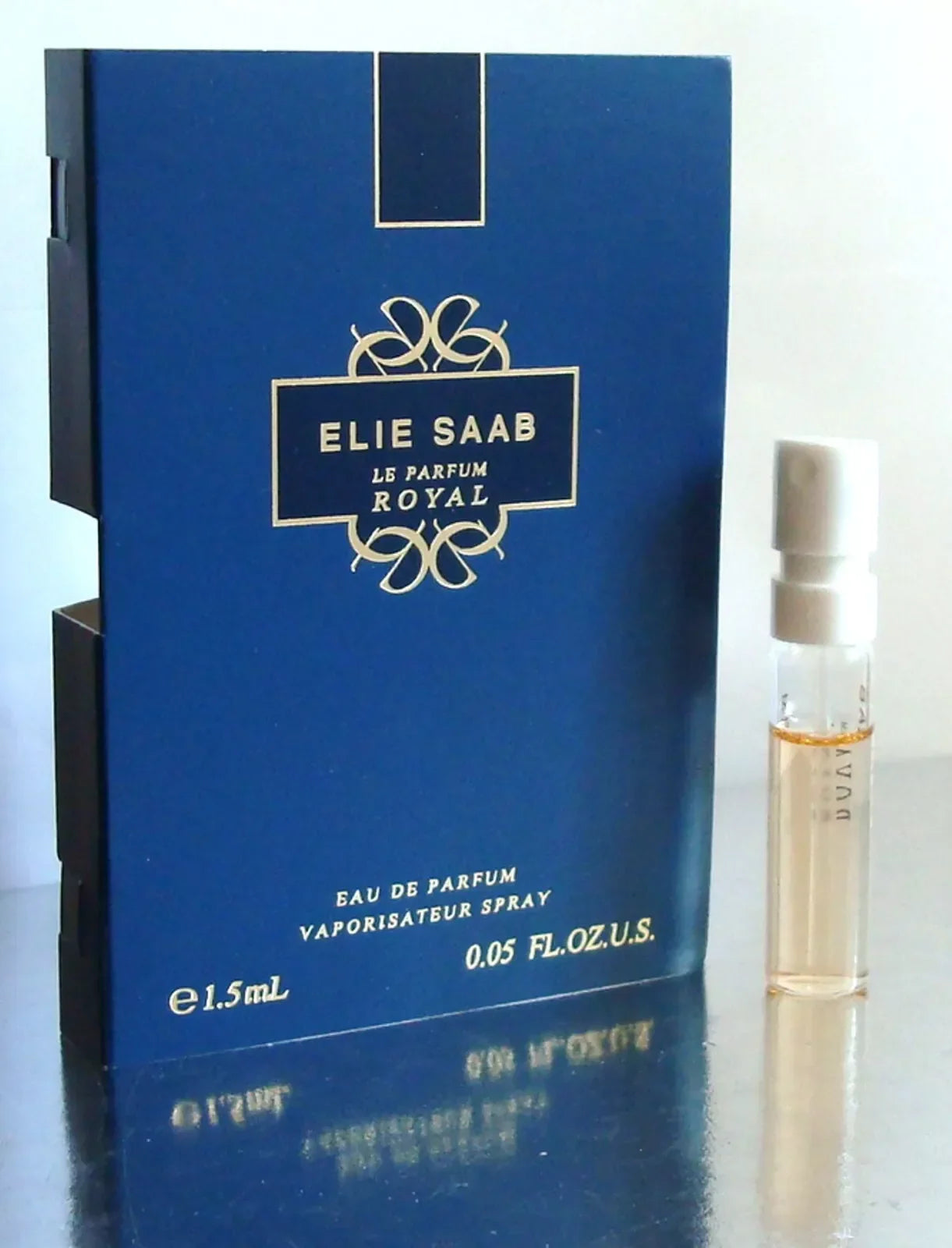 Elie Saab Le Royal Eau de Parfum carton and packaging