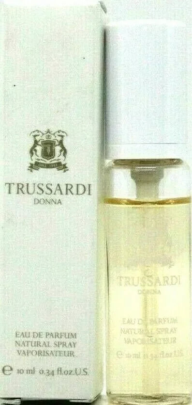 Trussardi Donna Eau de Parfum bottle close-up detail