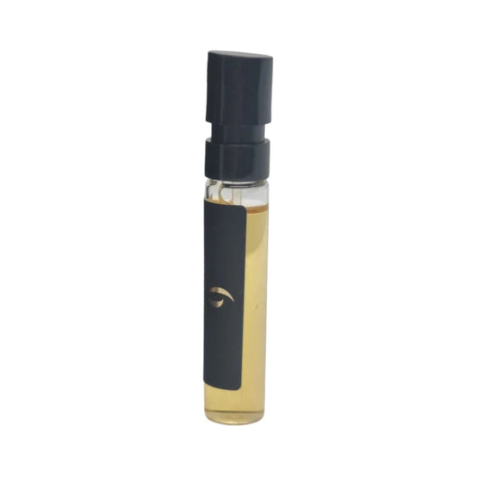 Rosendo Mateu No 9 Wood Osmanthus Vanilla Eau de Parfum perfume bottle