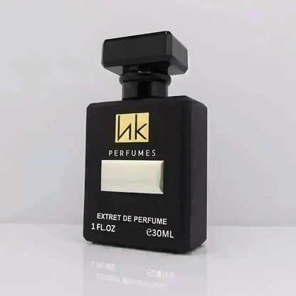 Cracking Eau de Parfum bottle and box