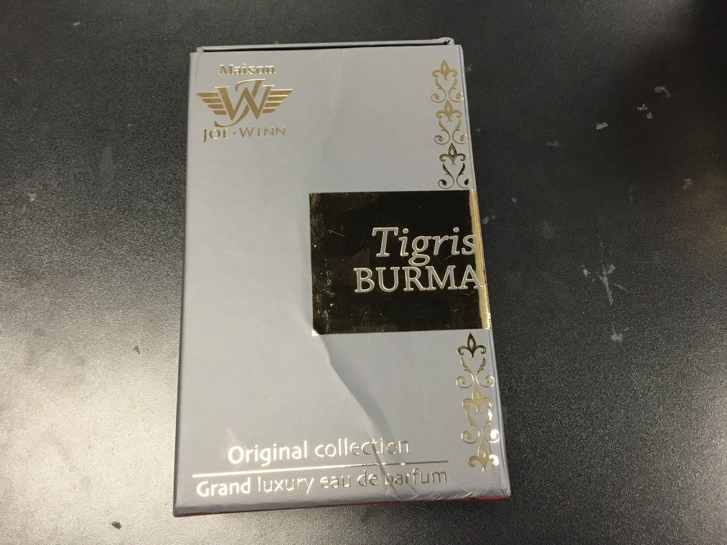 MAISON JOE WINN TIGRIS BURMA Eau de Parfum perfume bottle