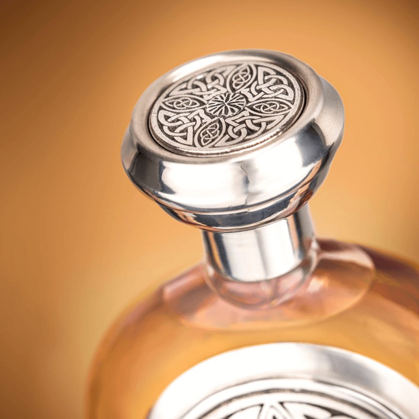 Boadicea the Victorious Torc bottle and box