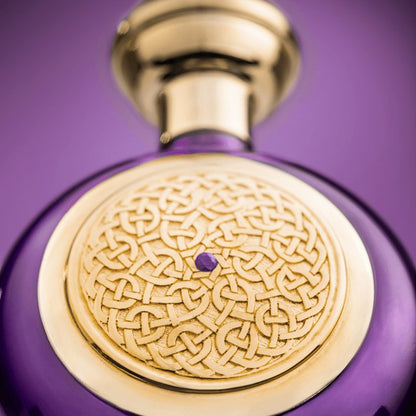 Boadicea The Victorious Violet Sapphire bottle and box