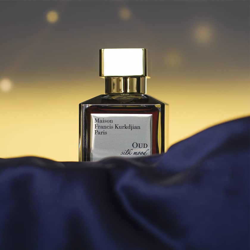 Maison Francis Kurkdjian Oud Silk Mood Extrait bottle close-up detail